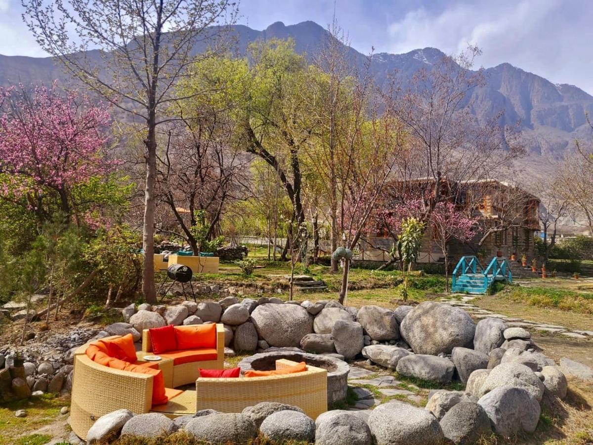 Riverdale Gilgit Zewnętrze zdjęcie